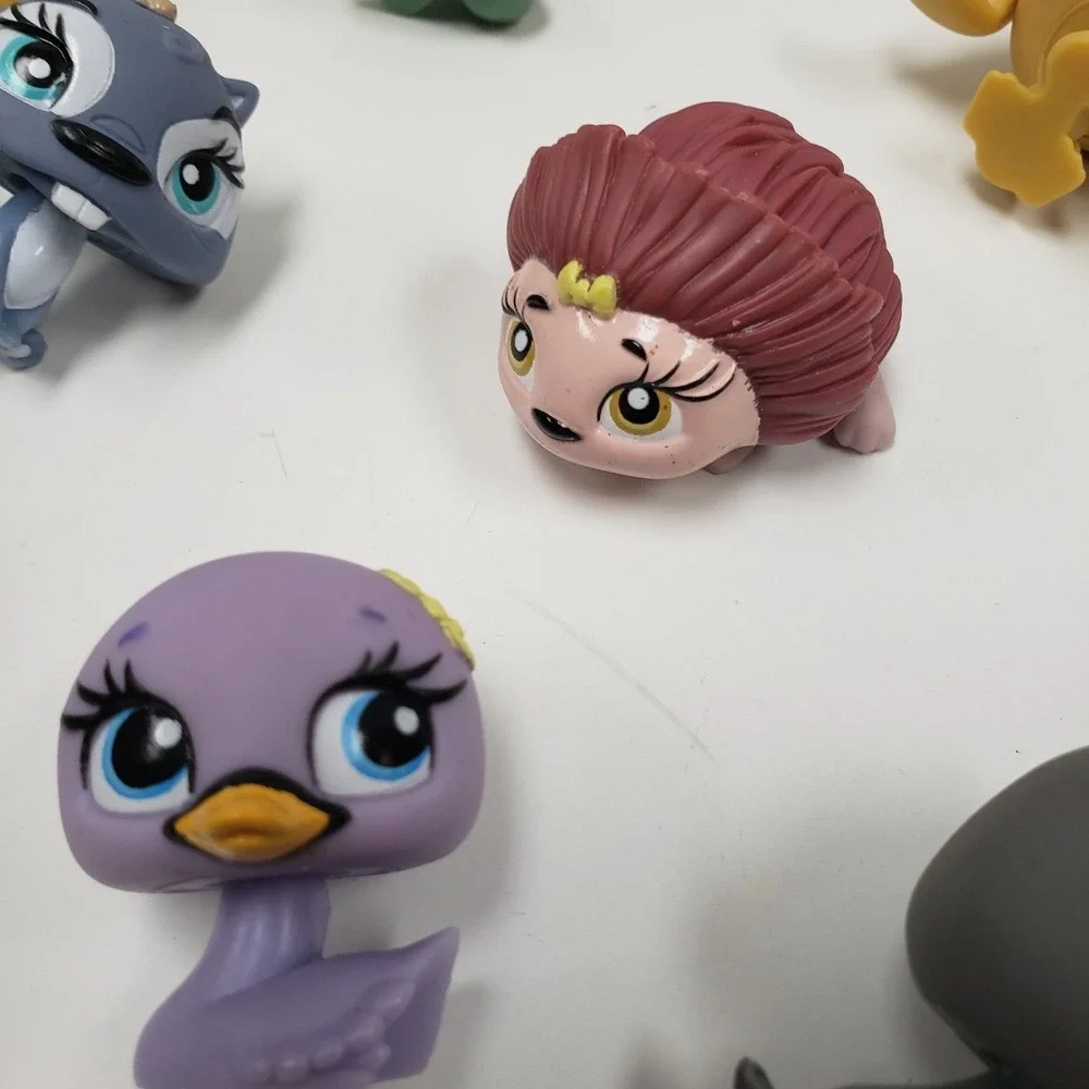 lot of 8 Bratz Pets Petz Lil Angelz Bobble Heads MGA Figures Animal Toys